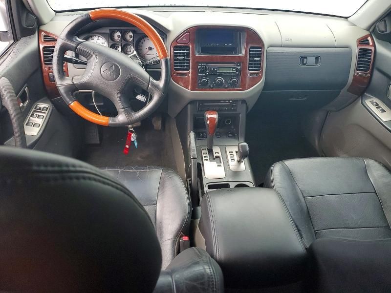 2004 Mitsubishi Montero Limited