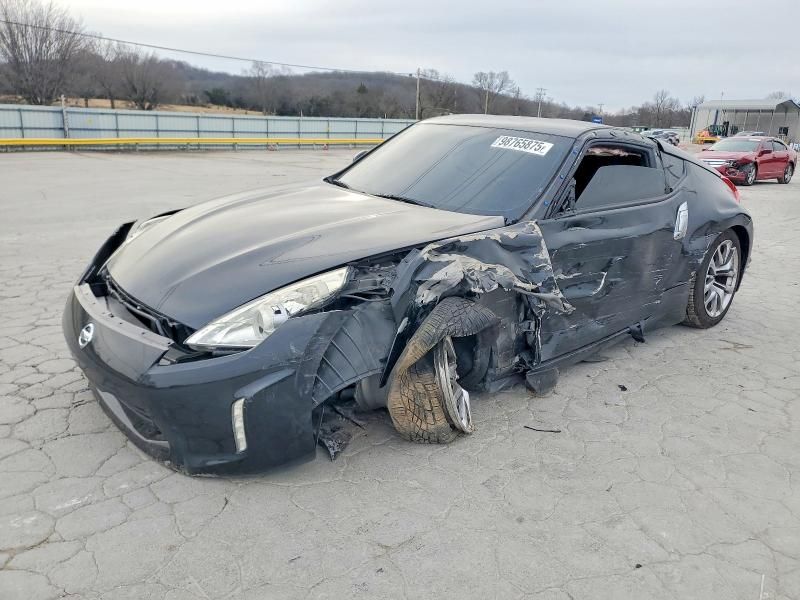 2014 Nissan 370z Base