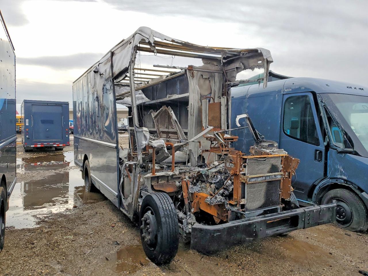 2020 Freigliner 2020 Freightliner MT 45G Delivery Truck