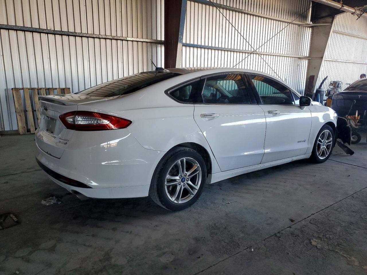 2015 Ford Fusion Titanium hev