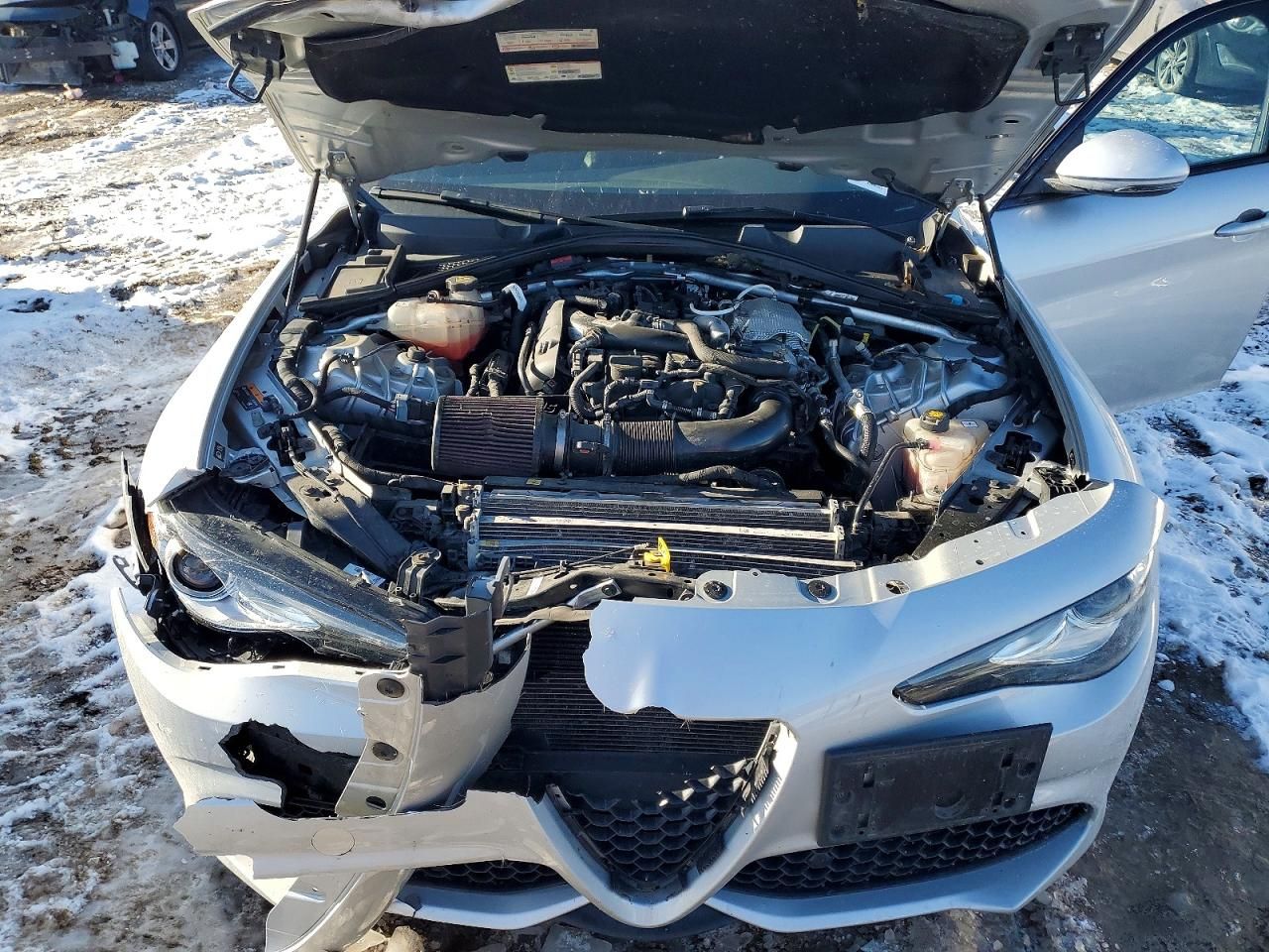 2018 Alfa Romeo Giulia ti Q4