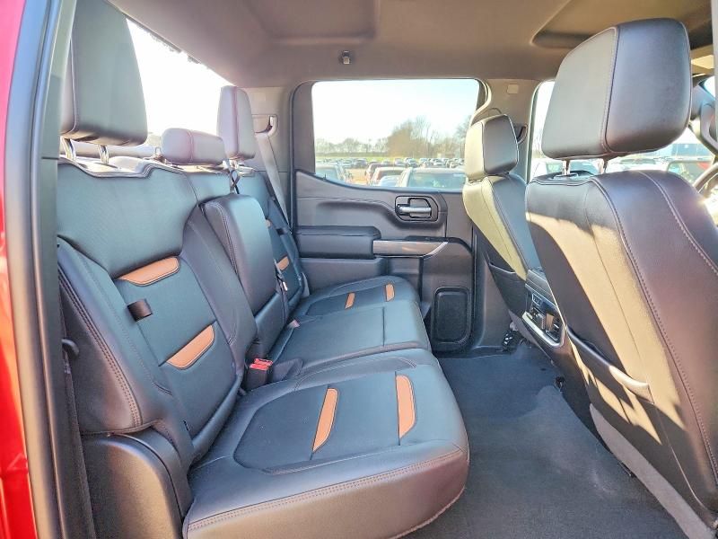 2021 GMC Sierra K1500 AT4