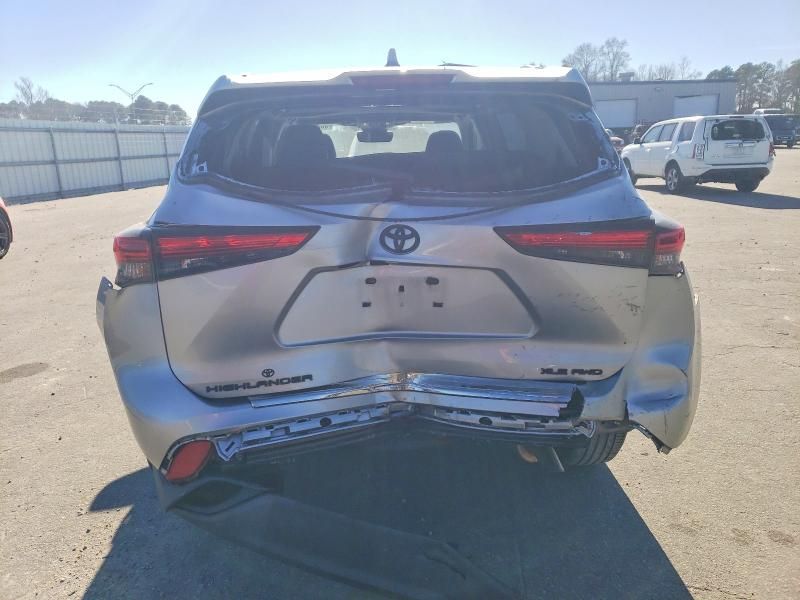 2021 Toyota Highlander xle