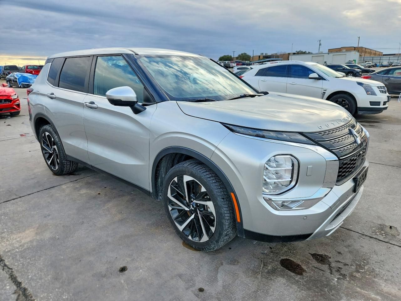 2022 Mitsubishi Outlander se