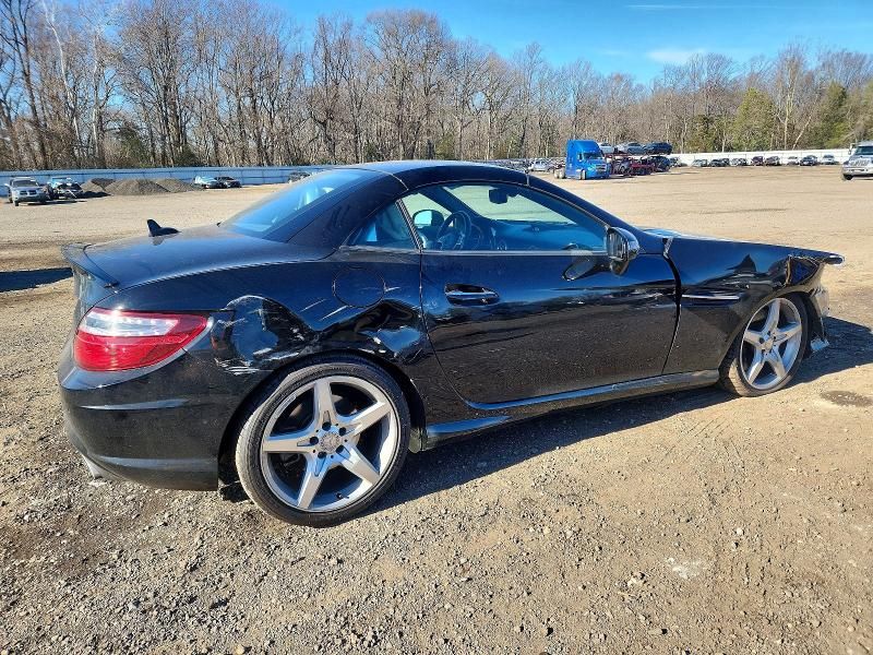 2016 Mercedes-Benz Slk 350