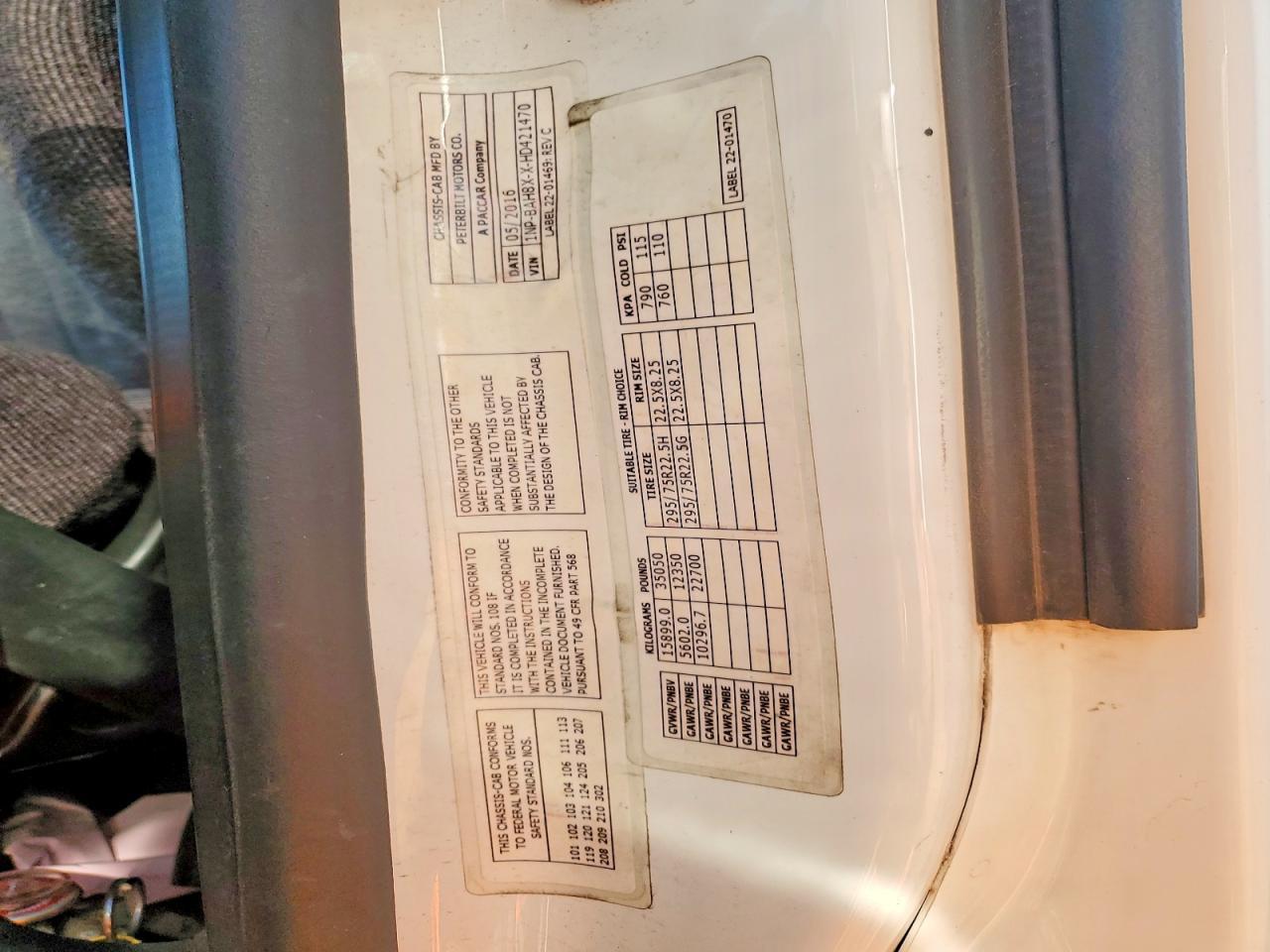 2017 Peterbilt Tractor 2017 Peterbilt 579 Semi Truck