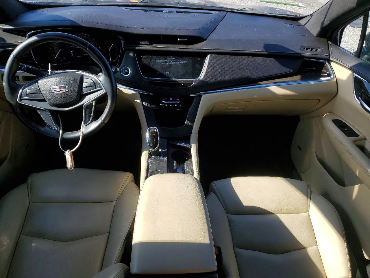2017 Cadillac XT5