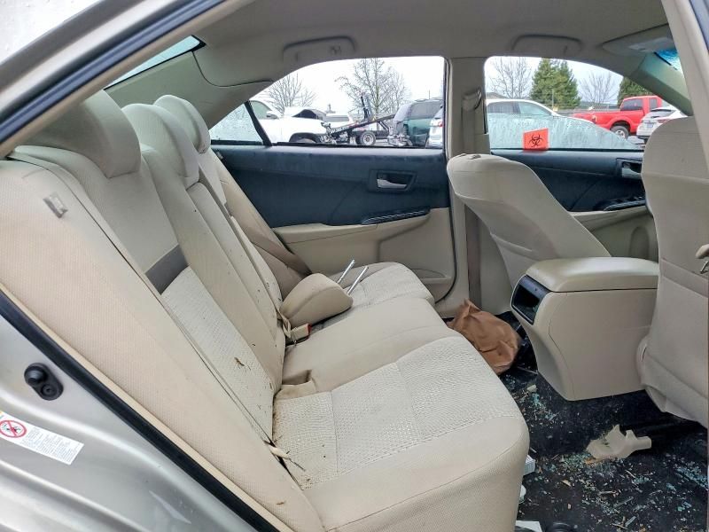 2014 Toyota Camry le