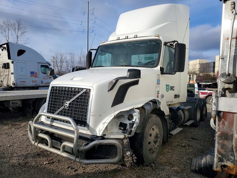 2016 Volvo Vnl Semi Truck