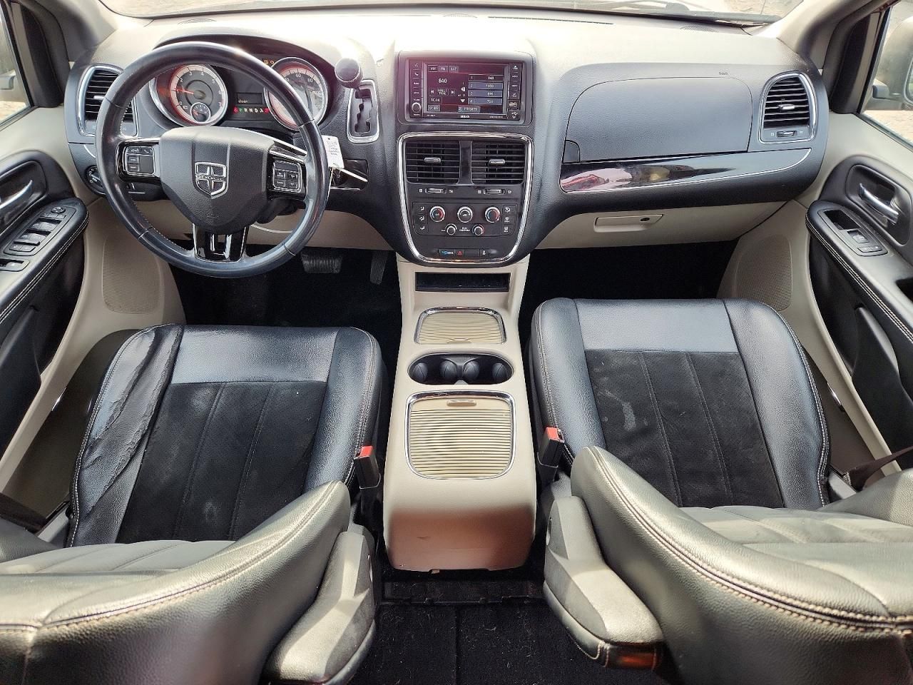 2017 Dodge Grand Caravan sxt