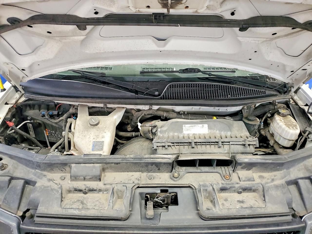 2018 Chevrolet Express G2500 Utility / Service Van