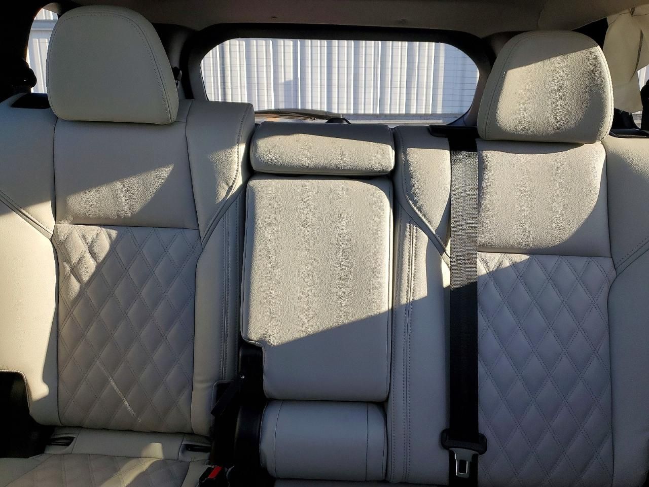 2024 Mitsubishi Outlander sel