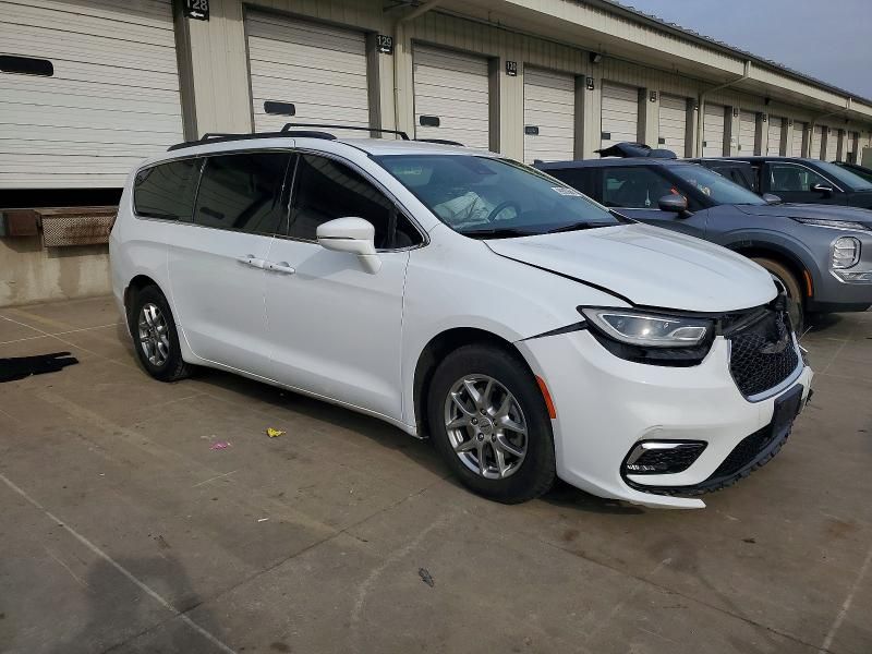 2021 Chrysler Pacifica Touring