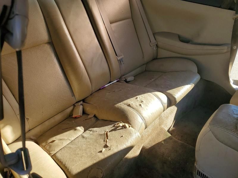 2004 Toyota Camry Solara se