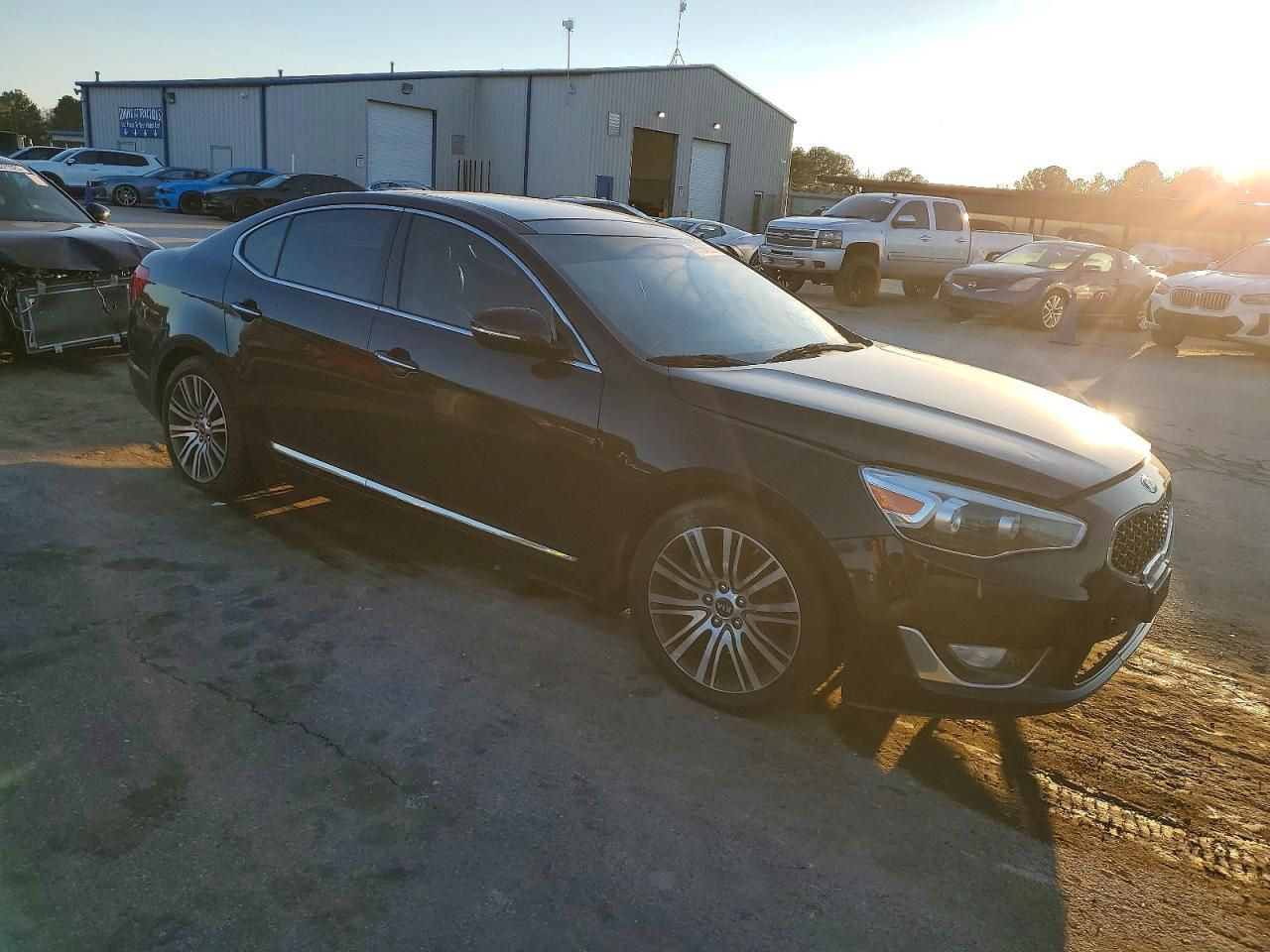 2014 KIA Cadenza Premium