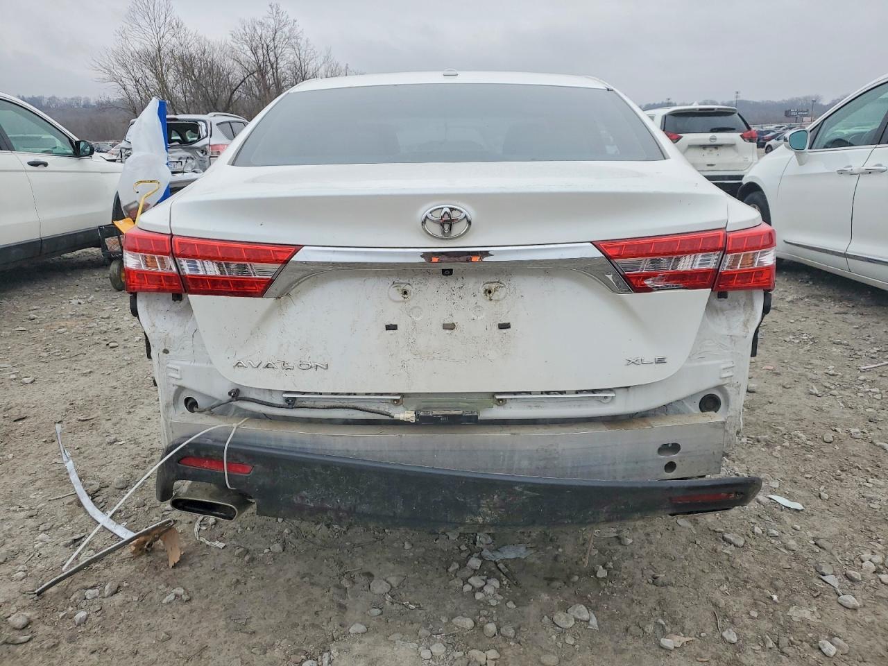 2014 Toyota Avalon Base