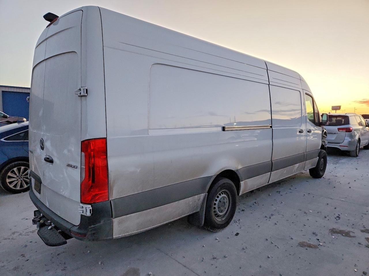 2025 Mercedes-Benz 2025 Mercedes Benz Sprinter 2500 Delivery Van