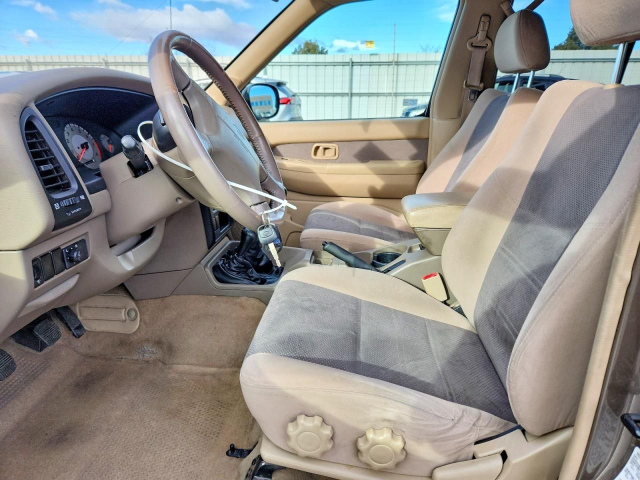 2001 Nissan Pathfinder le