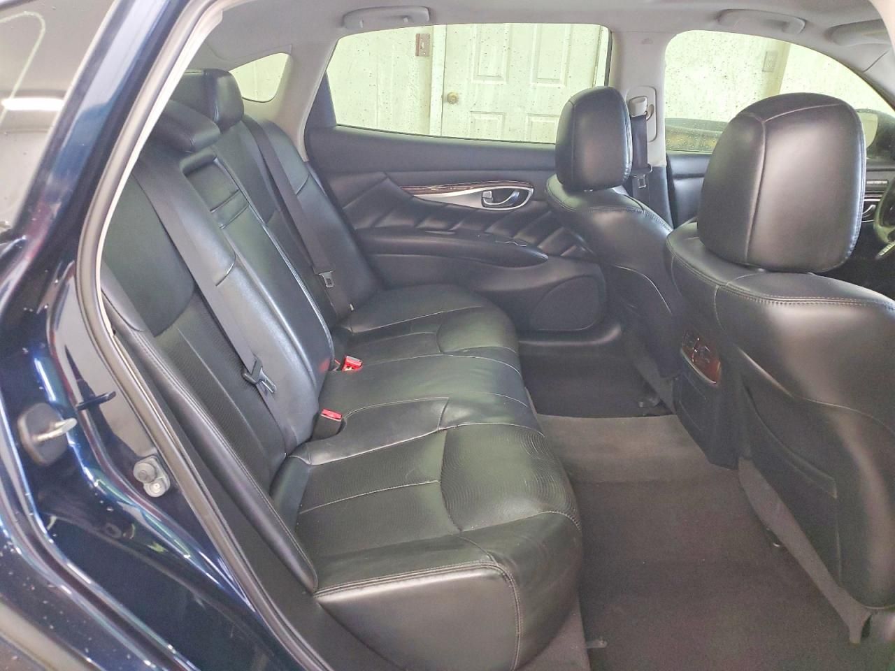 2016 Infiniti Q70 3.7