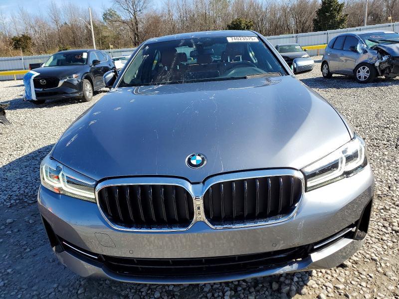 2022 BMW 530 i