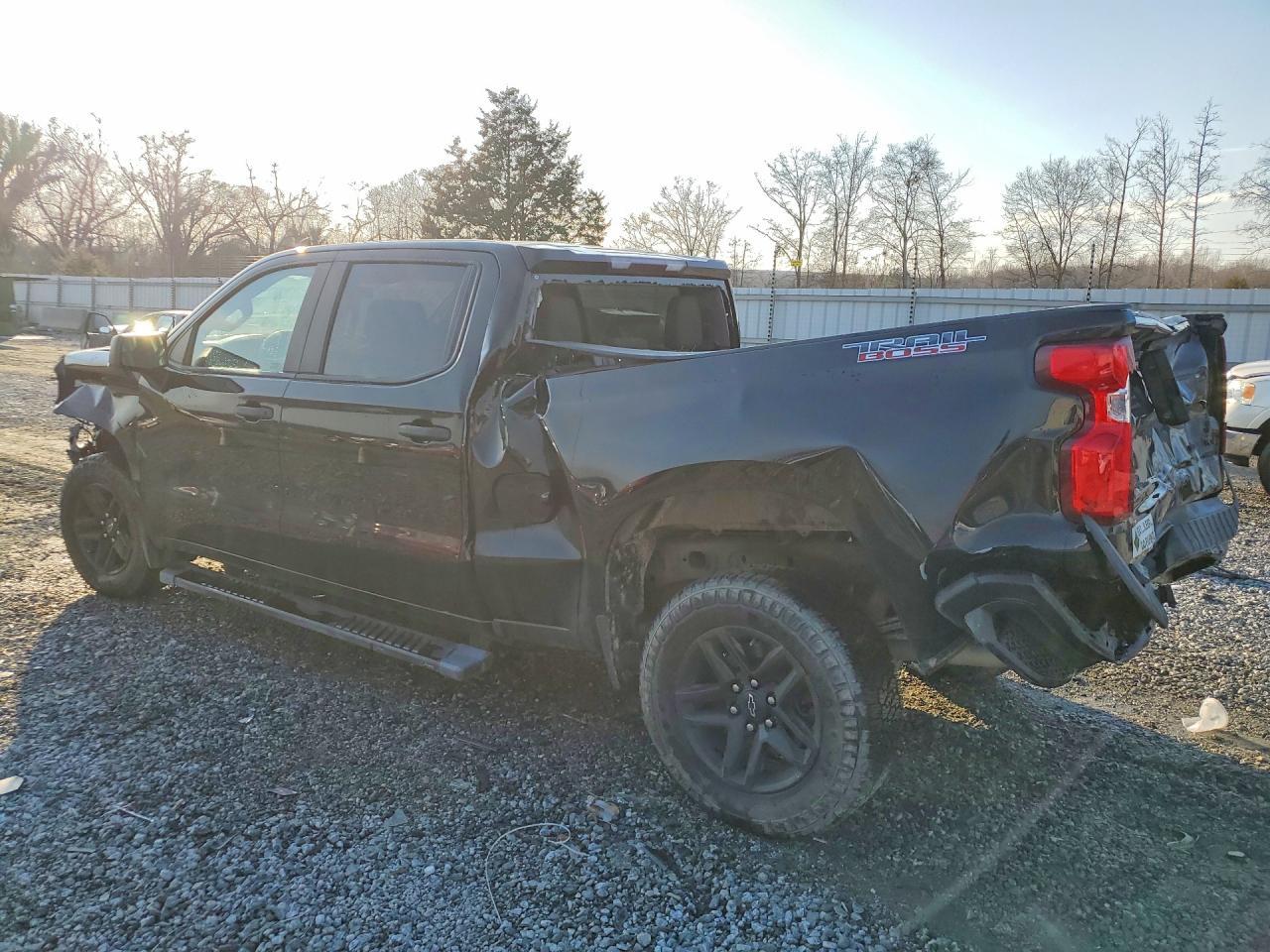 2021 Chevrolet Silverado K1500 Trail Boss Custom