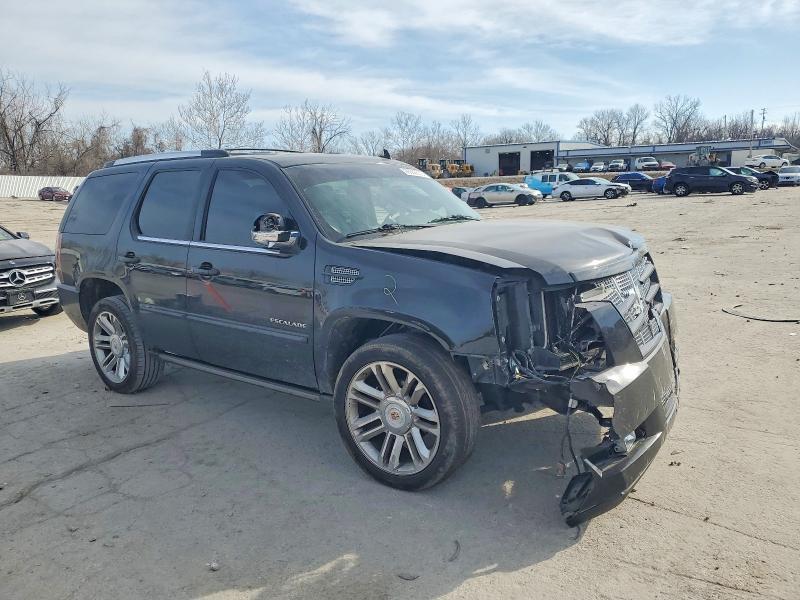 2014 Cadillac Escalade Premium