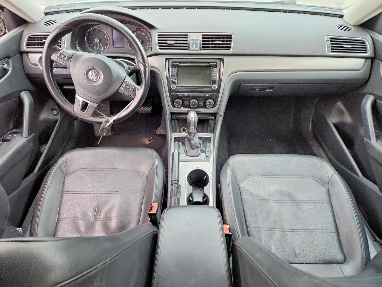 2014 Volkswagen Passat se