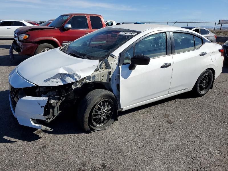 2020 Nissan Versa s