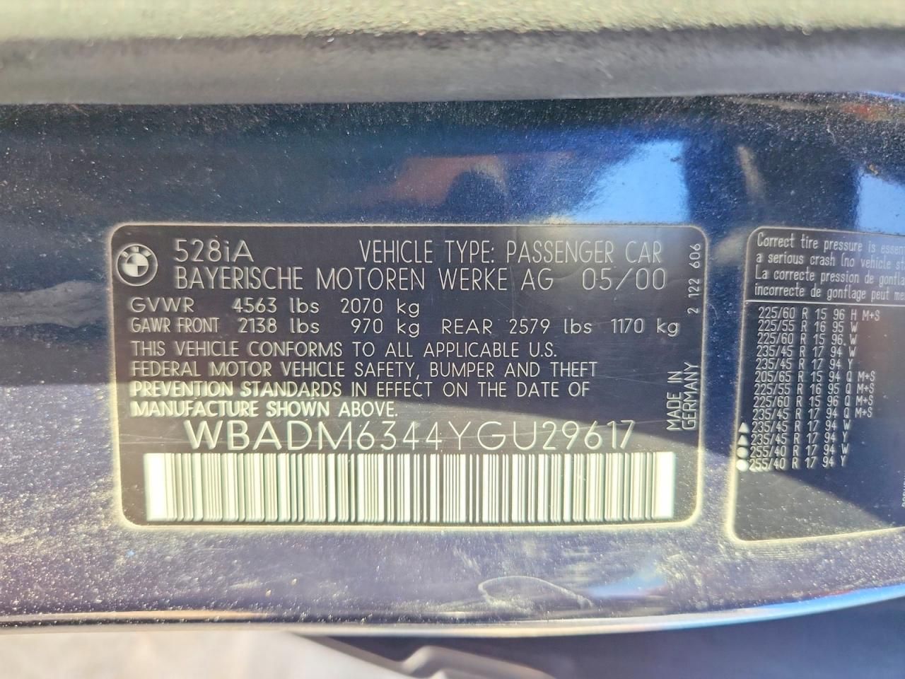 2000 BMW 528 i Automatic