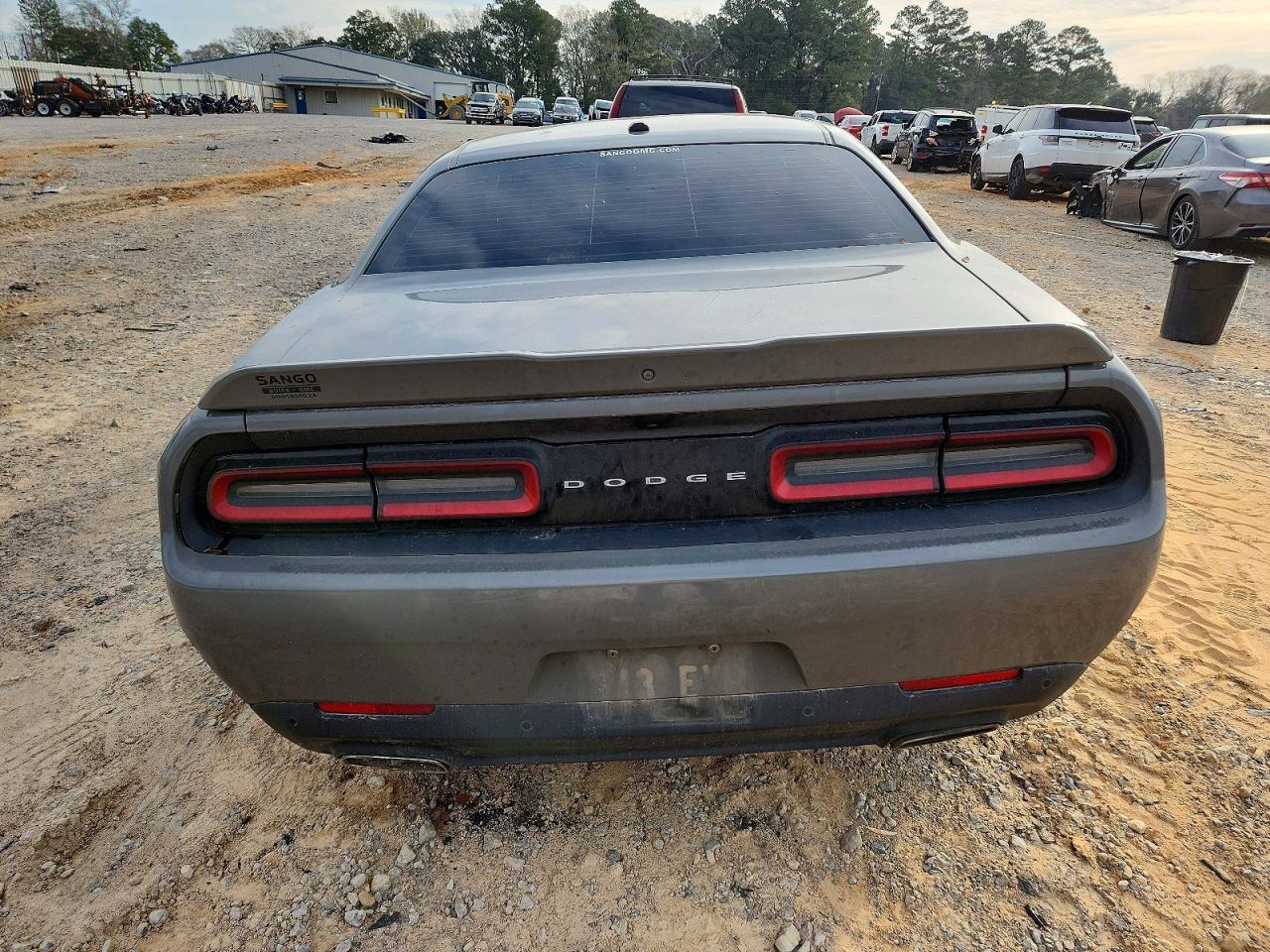 2018 Dodge Challenger sxt
