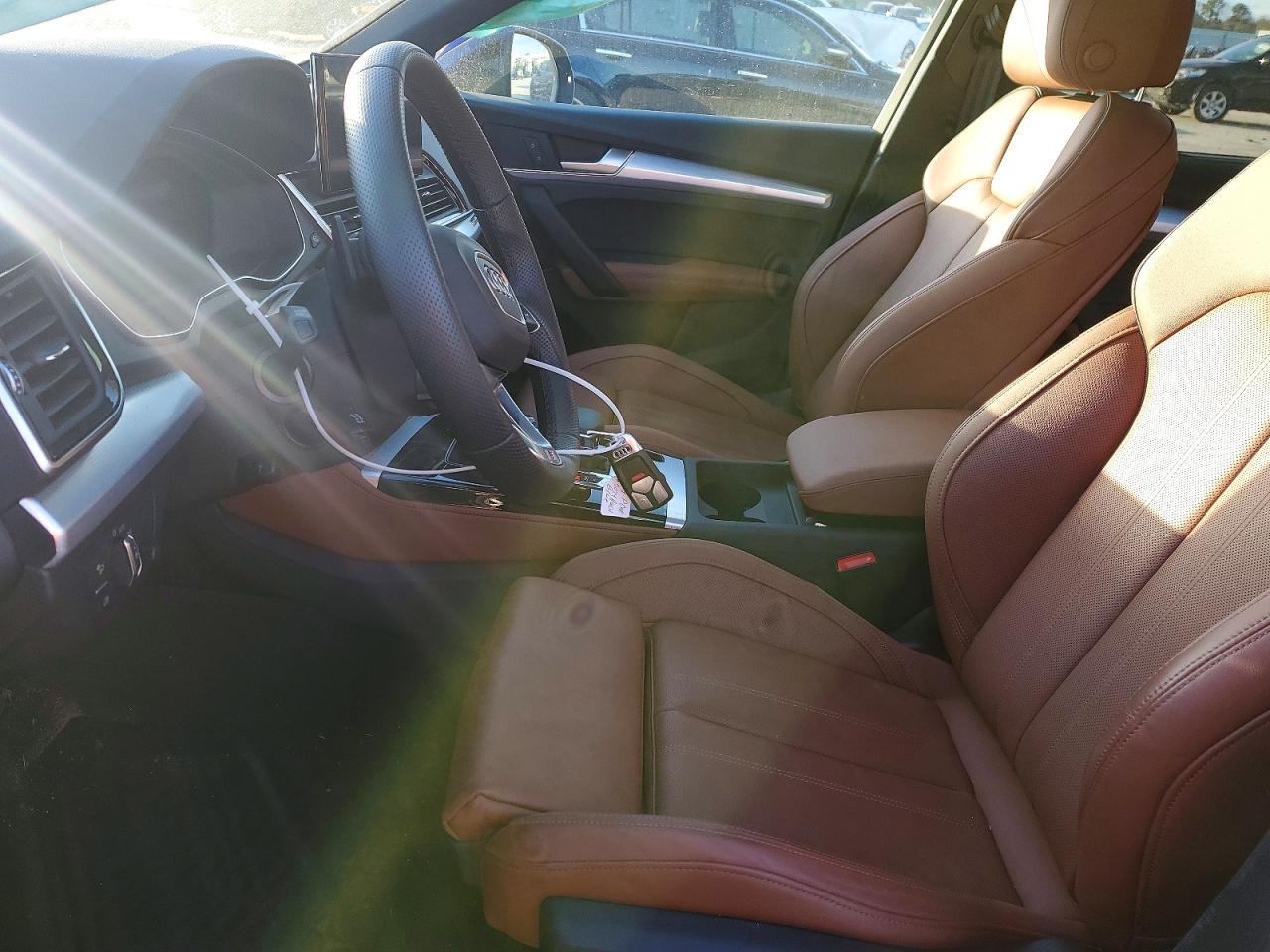 2024 Audi Q5 Premium Plus 45