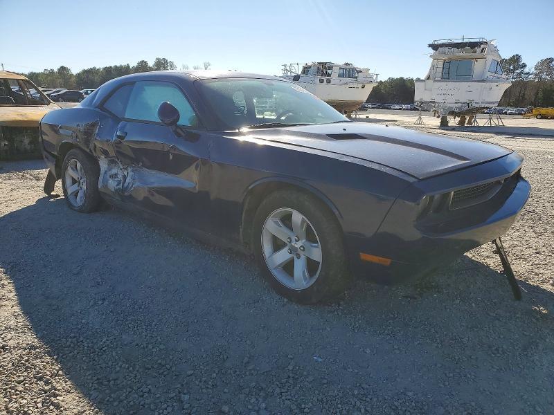 2014 Dodge Challenger sxt