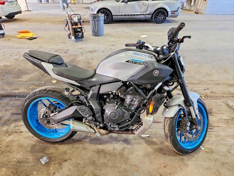 2025 Yamaha MTN690