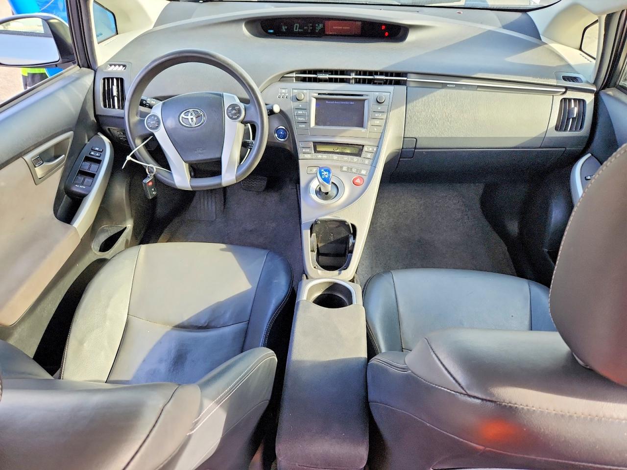 2013 Toyota Prius two