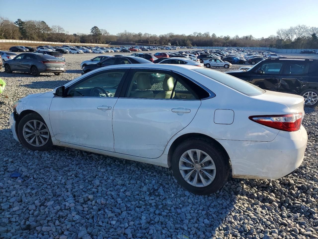 2017 Toyota Camry le