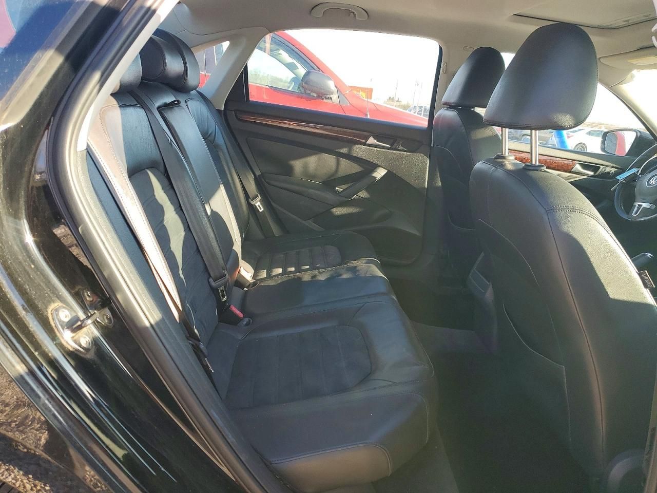 2012 Volkswagen Passat sel