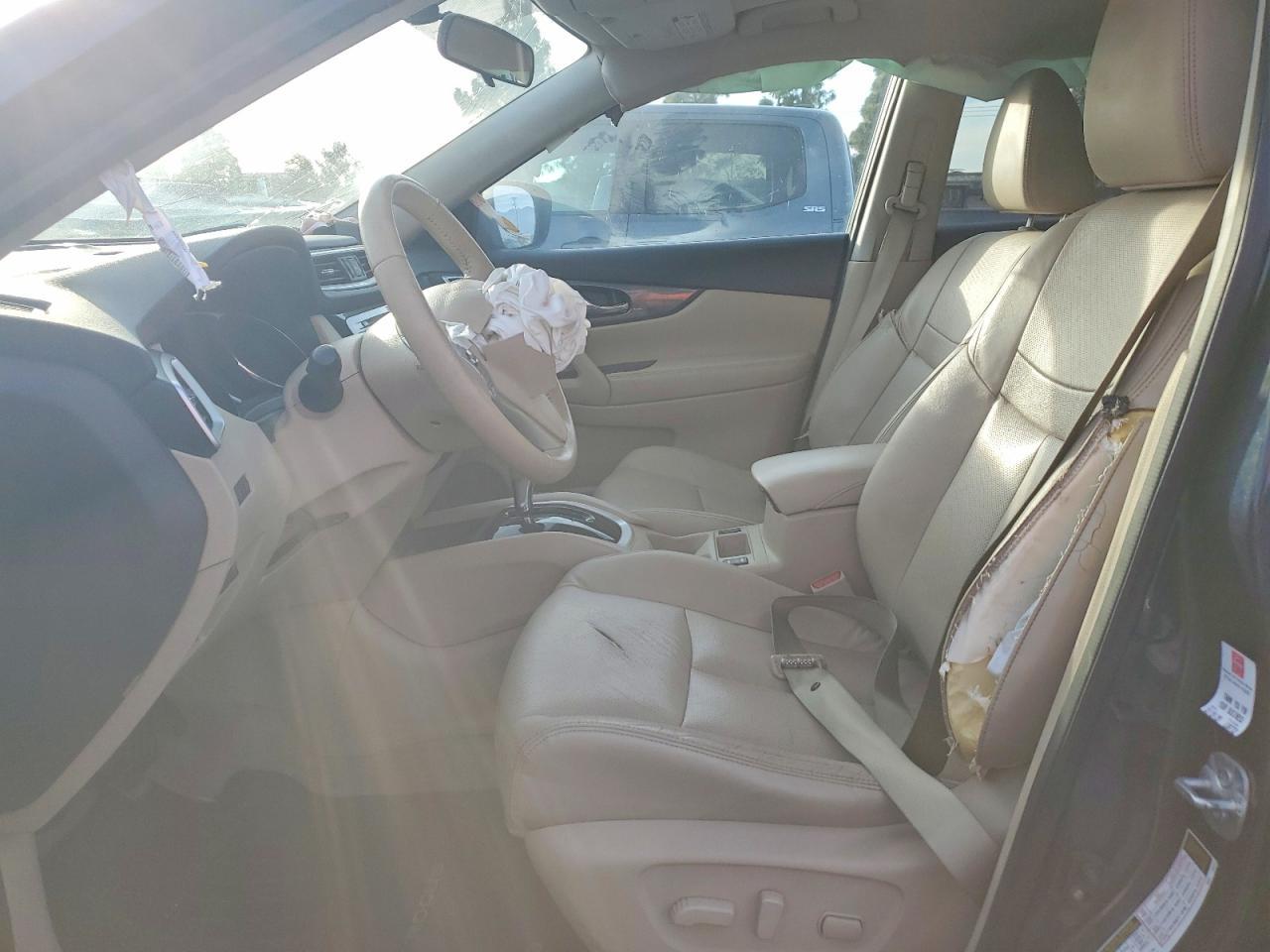 2015 Nissan Rogue s