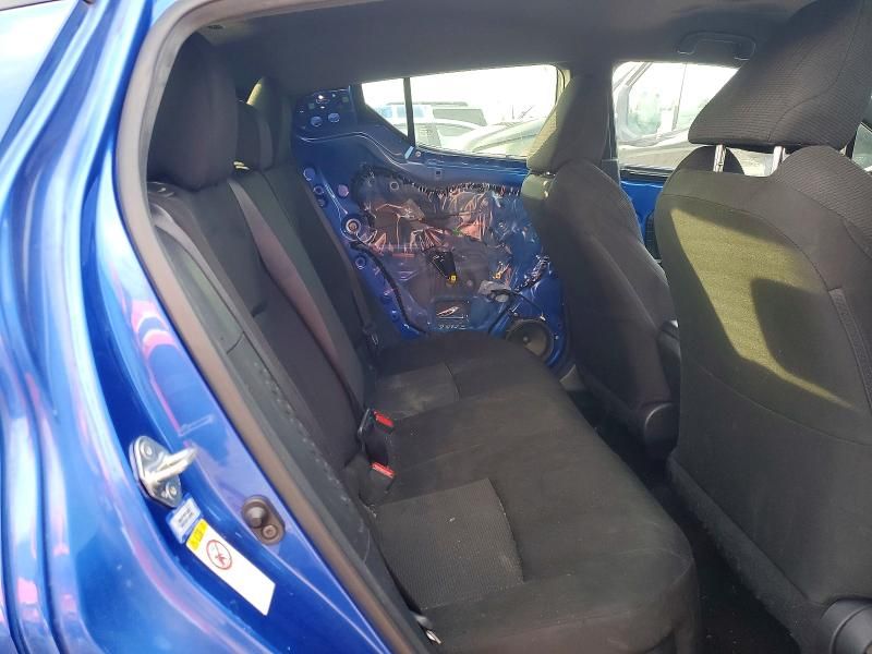 2018 Toyota C-hr xle