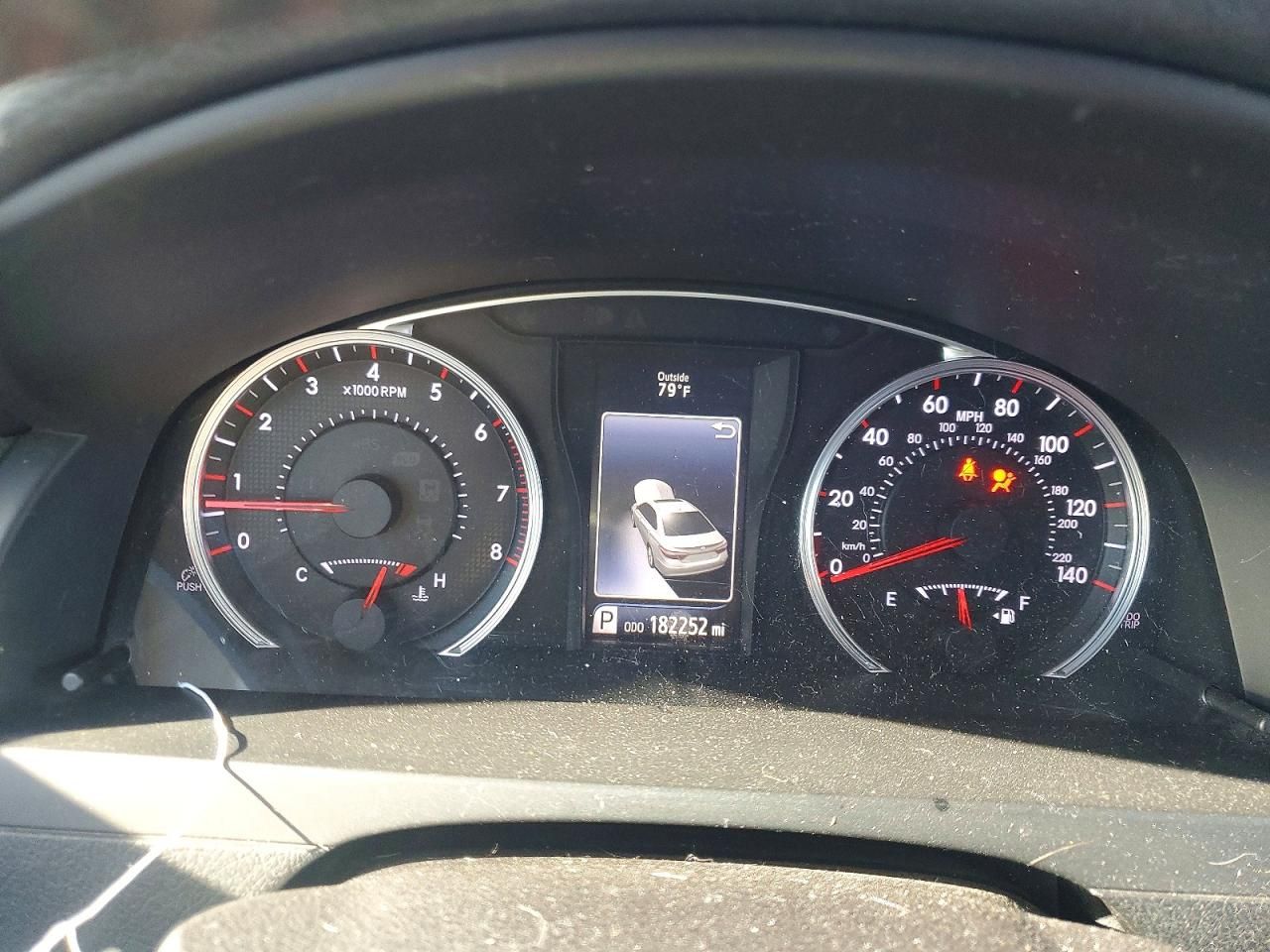 2016 Toyota Camry le