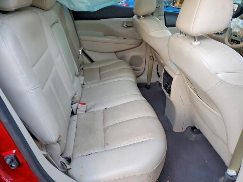 2016 Nissan Murano s