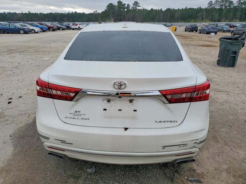 2016 Toyota Avalon xle
