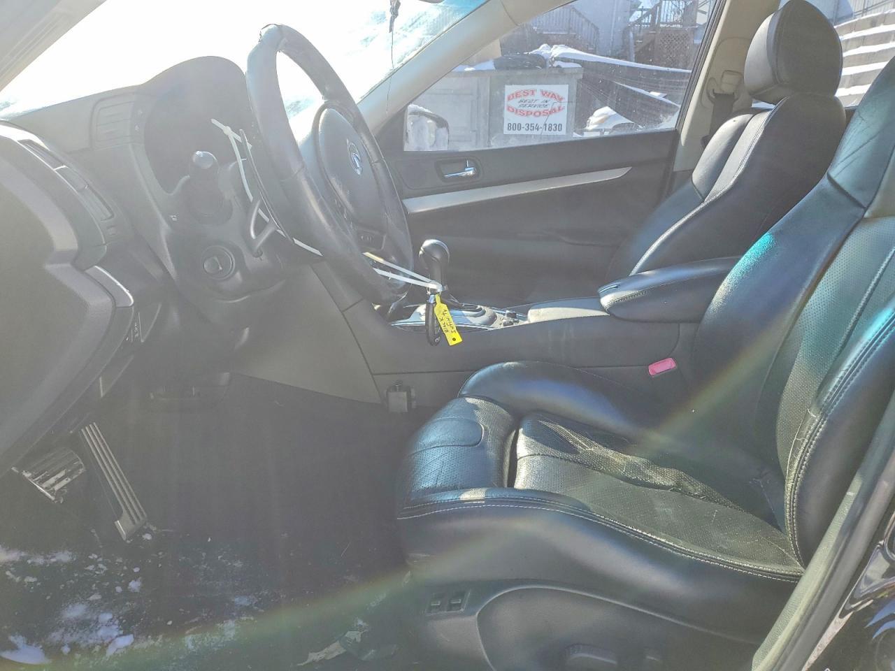 2013 Infiniti G37
