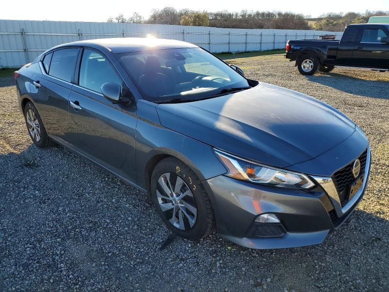 2020 Nissan Altima s