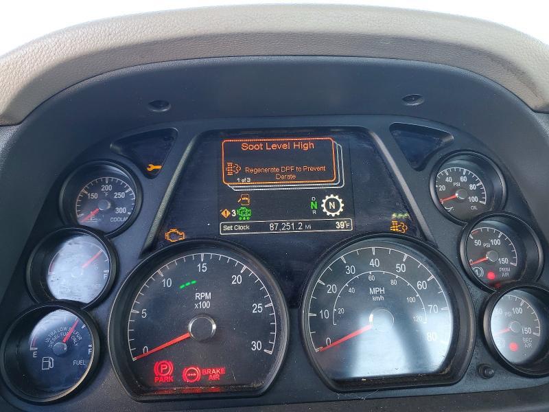 2021 Peterbilt 567 Semi Truck