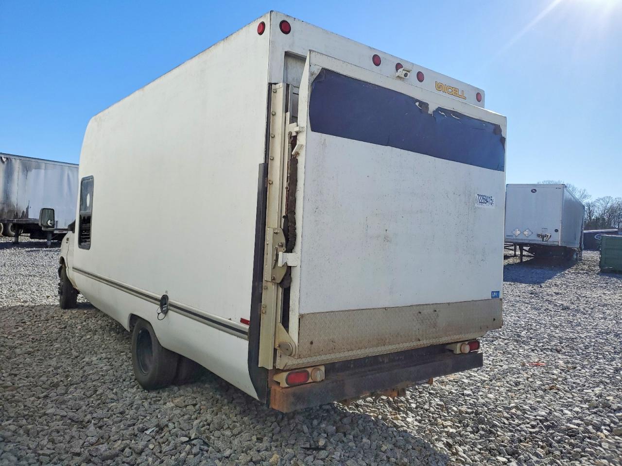 2001 Ford Econoline Commercial