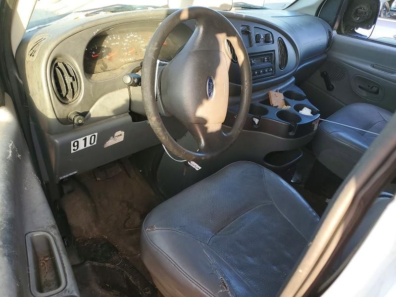 2006 Ford E250 Delivery Van