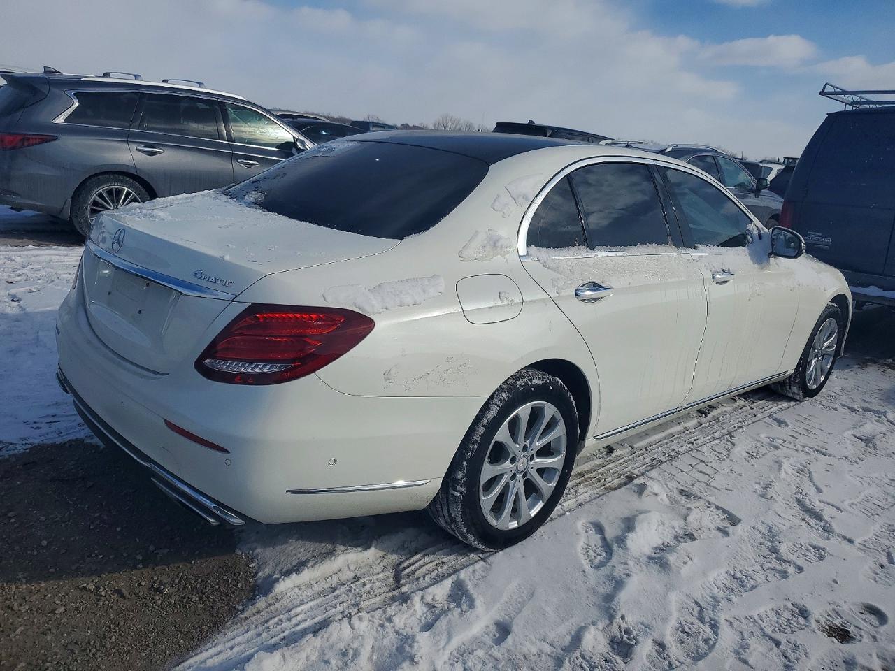 2017 Mercedes-Benz E 300 4matic