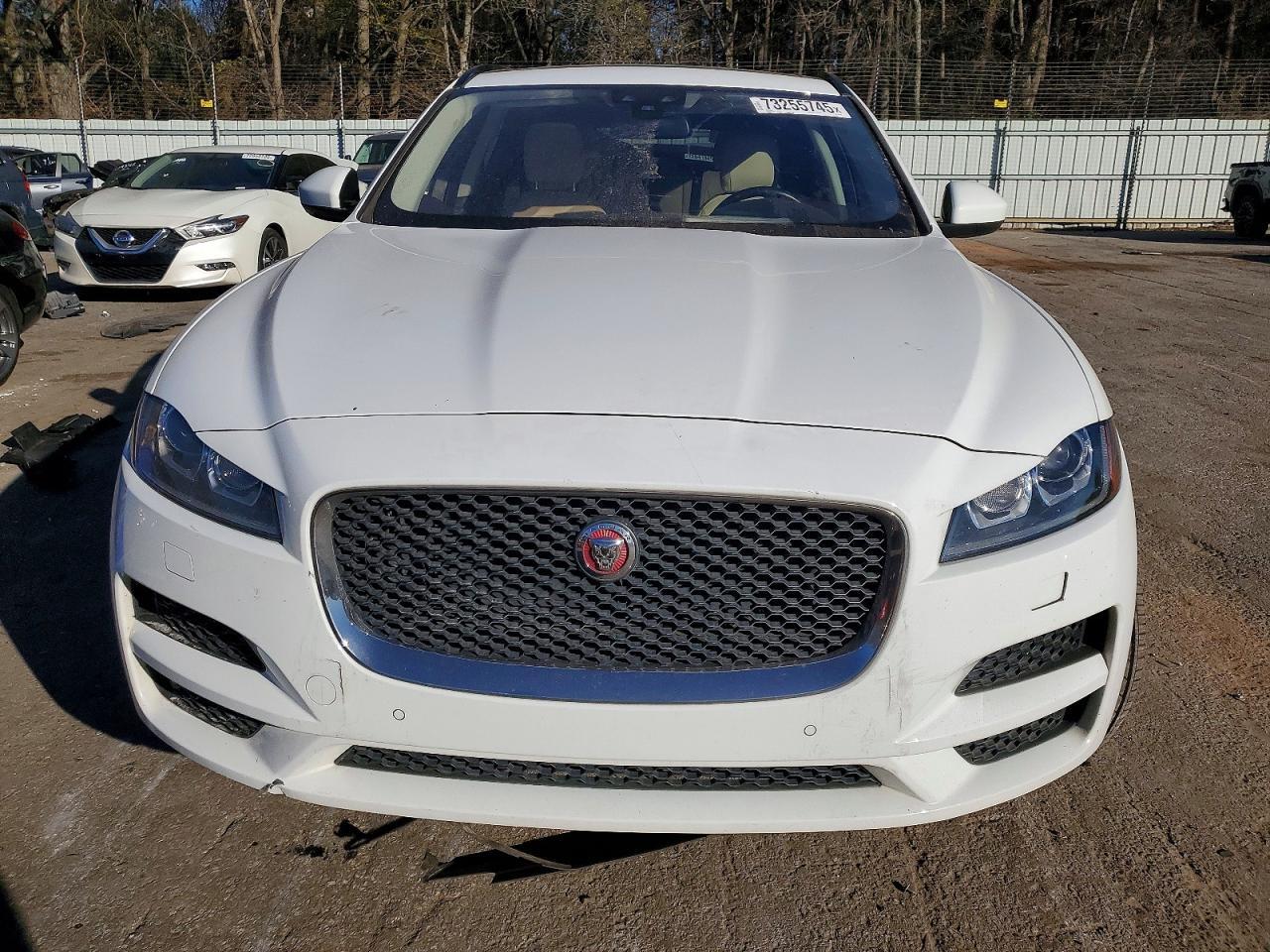 2018 Jaguar F-pace Premium
