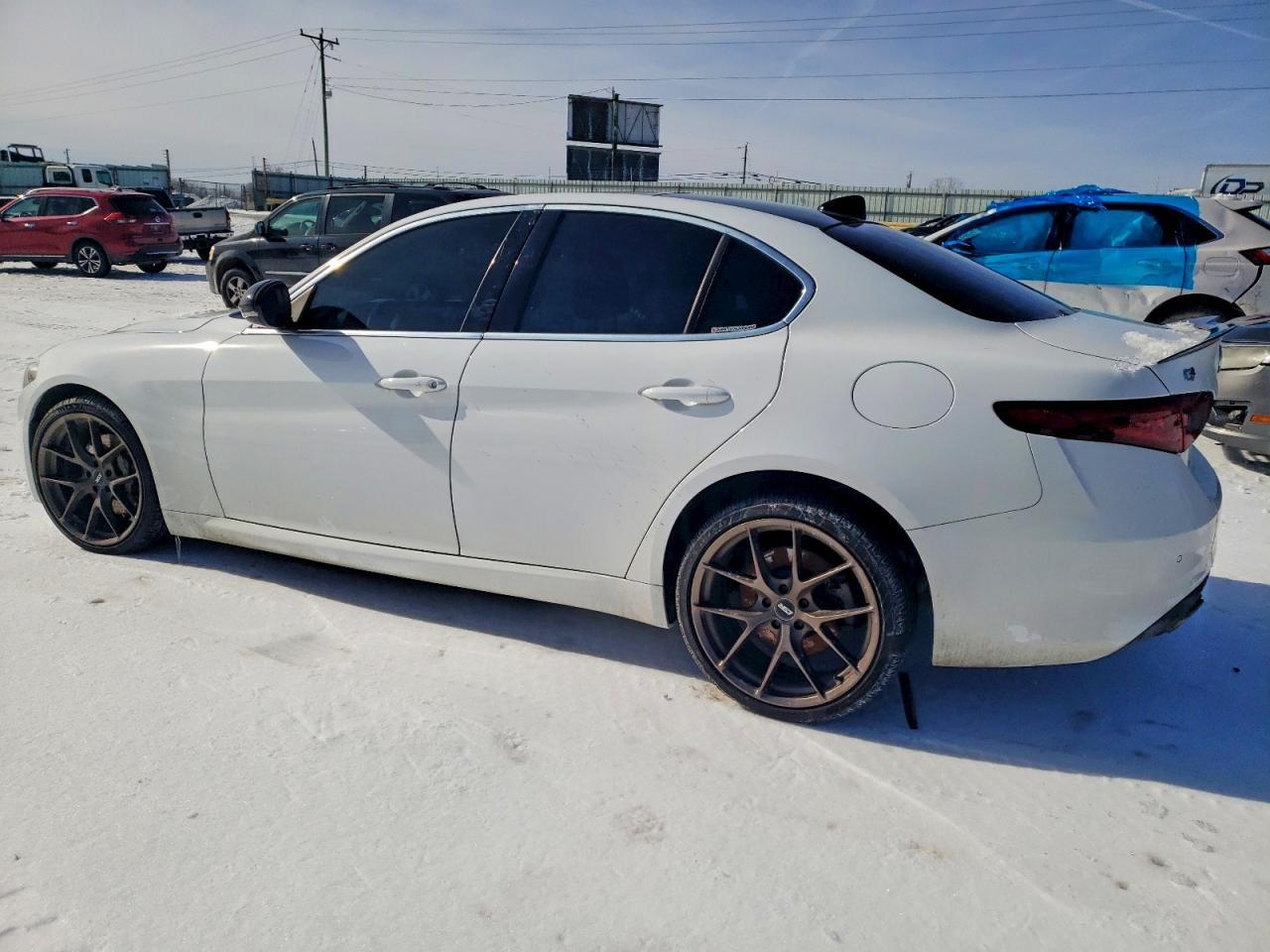 2018 Alfa Romeo Giulia Q4