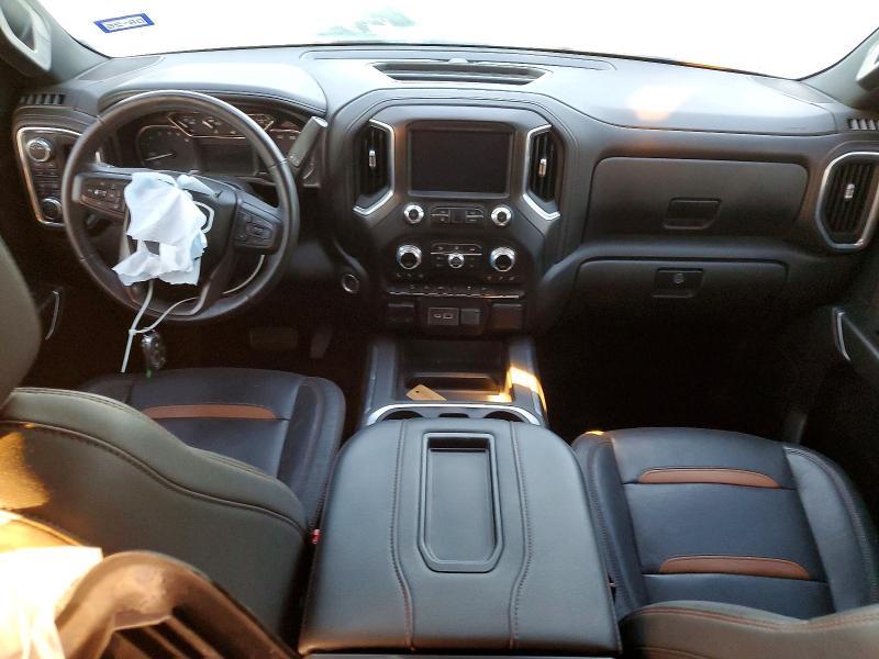 2021 GMC Sierra K1500 AT4